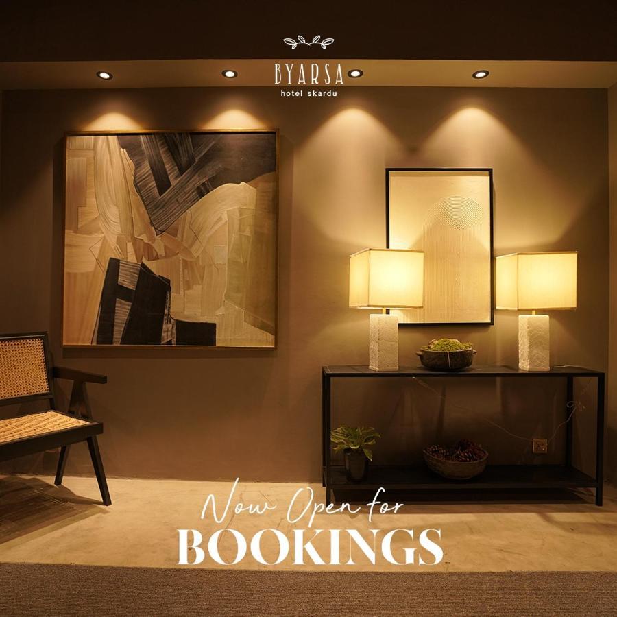 Byarsa Hotel Skardu Ponedas Kültér fotó